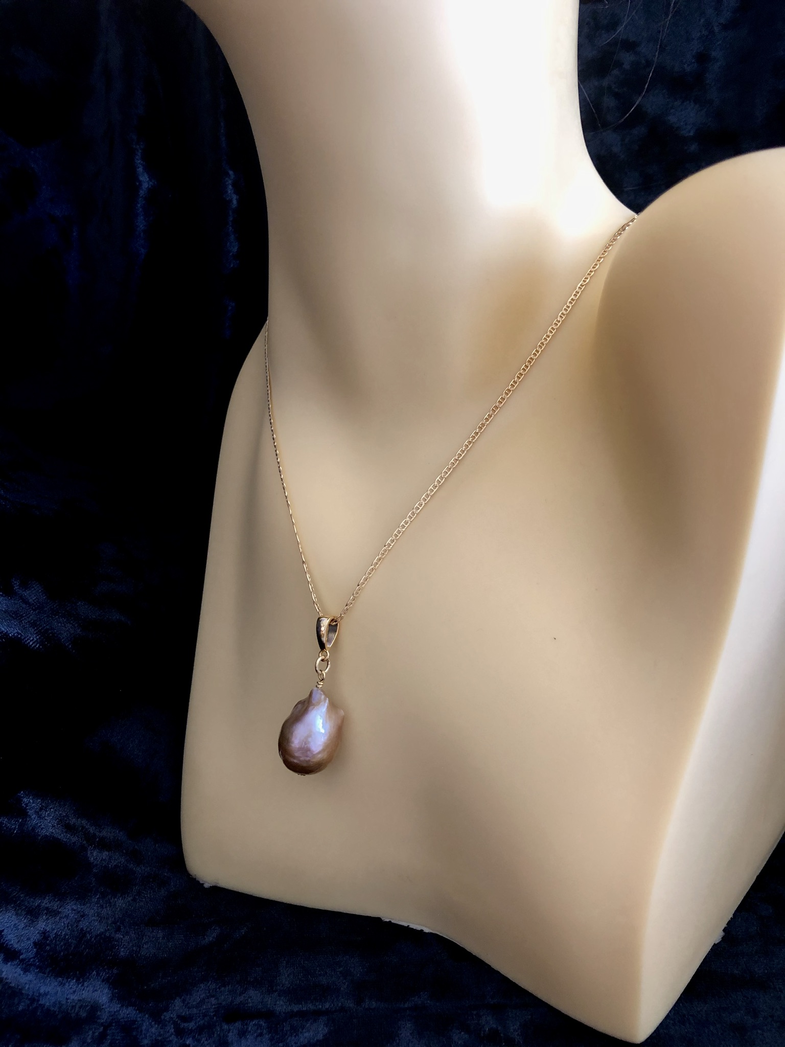 Image for golden metallic freshwater pearl pendant 3