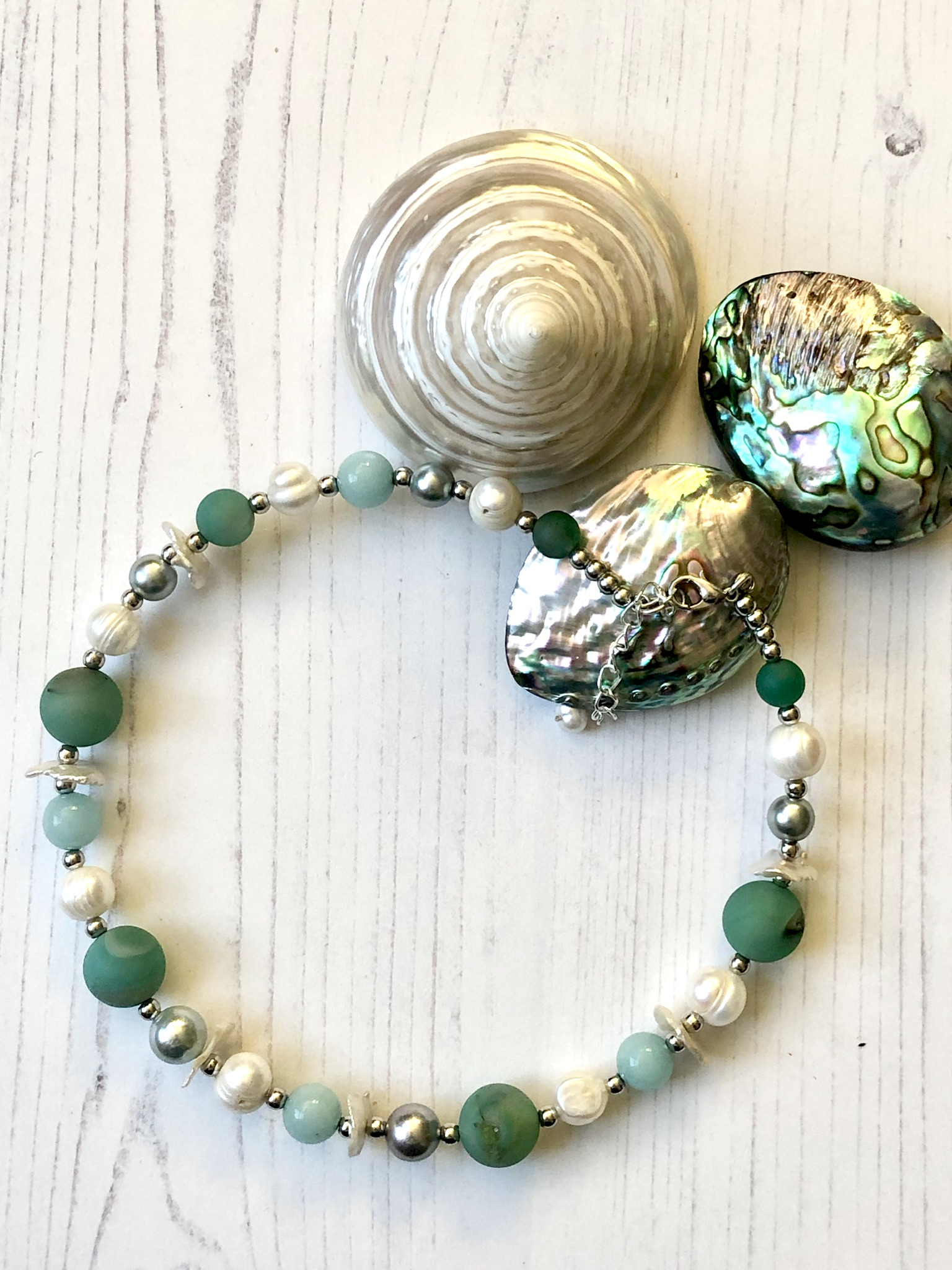 Exotic Druzy Agate and Freshwater Pearl Memory Wire Necklace