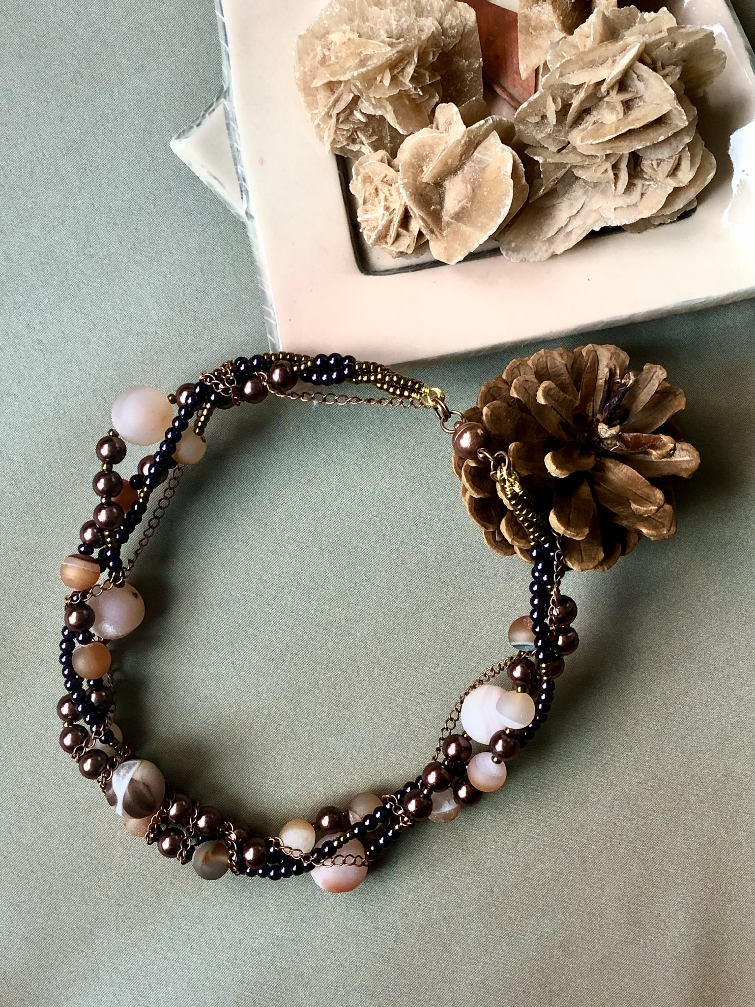 Druzy and Shell Pearl Twist Necklace