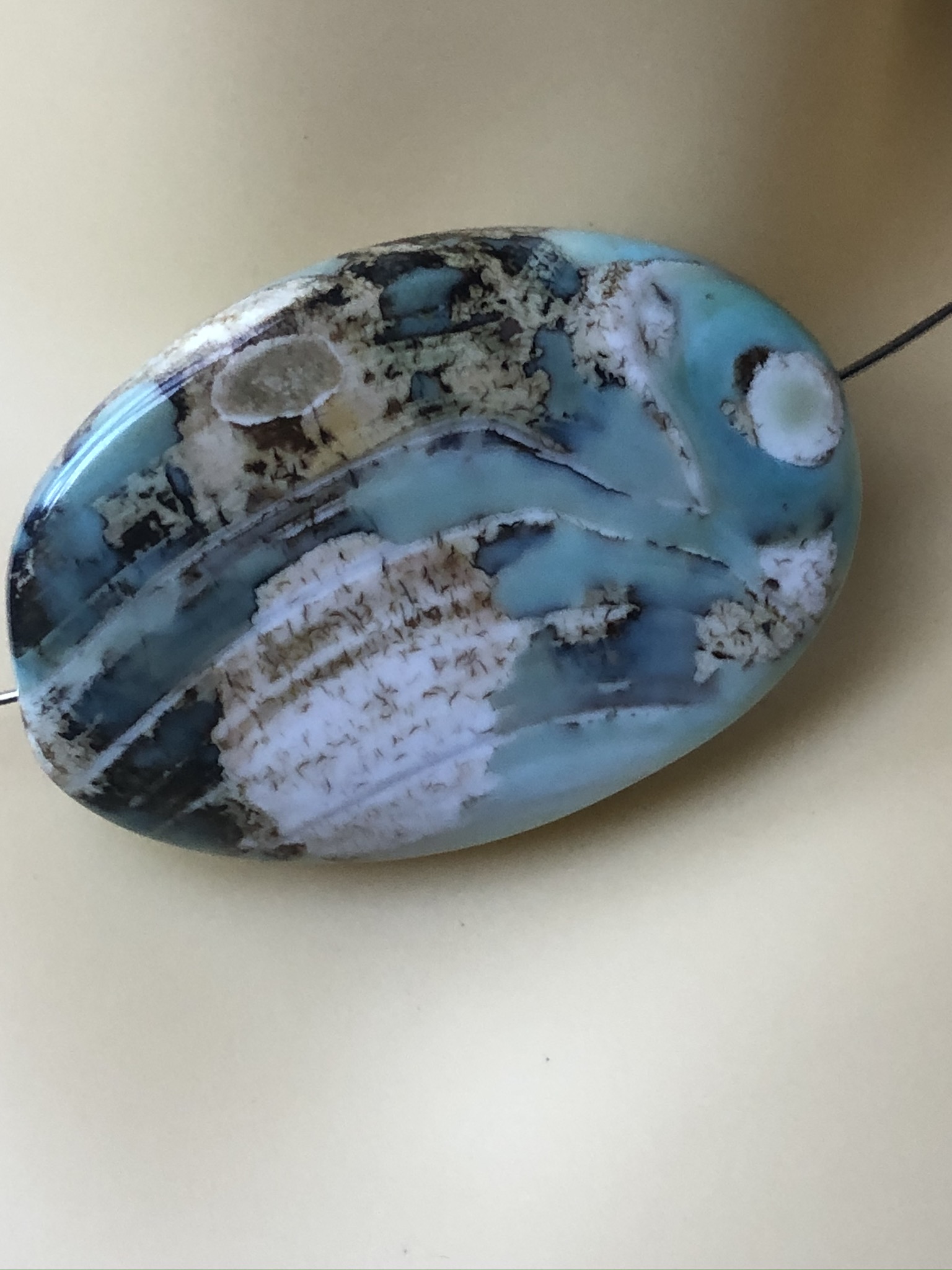 Agate Memory Wire Necklace - Image 2
