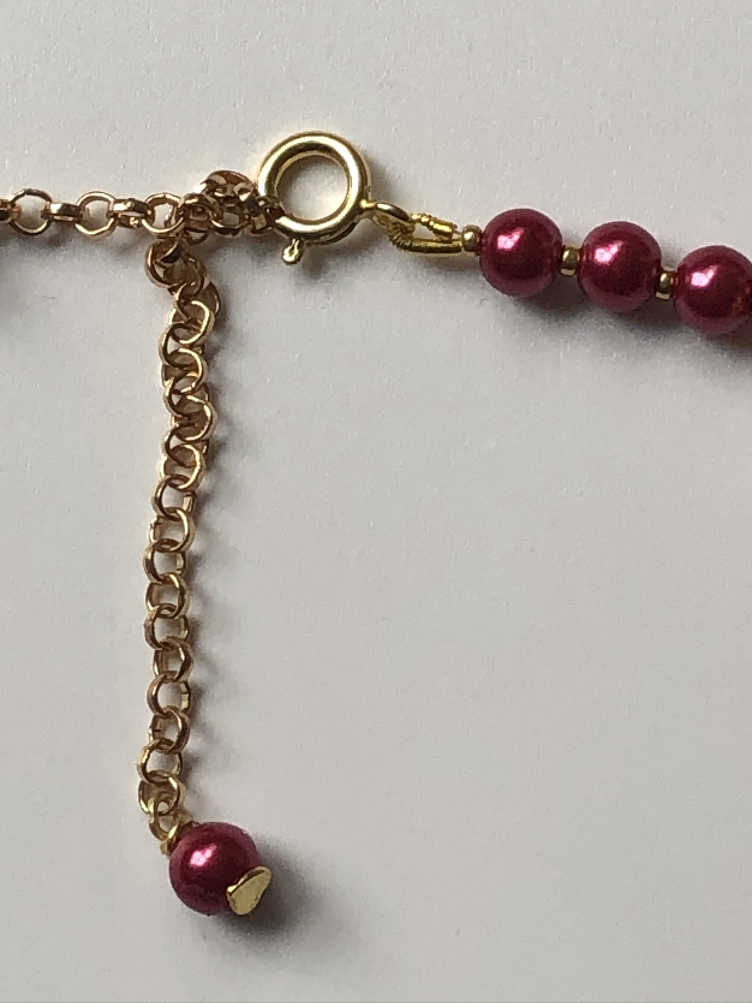 Kiss Kross Reddish-Pink Shell Pearl and Seed Bead Necklace - Image 4