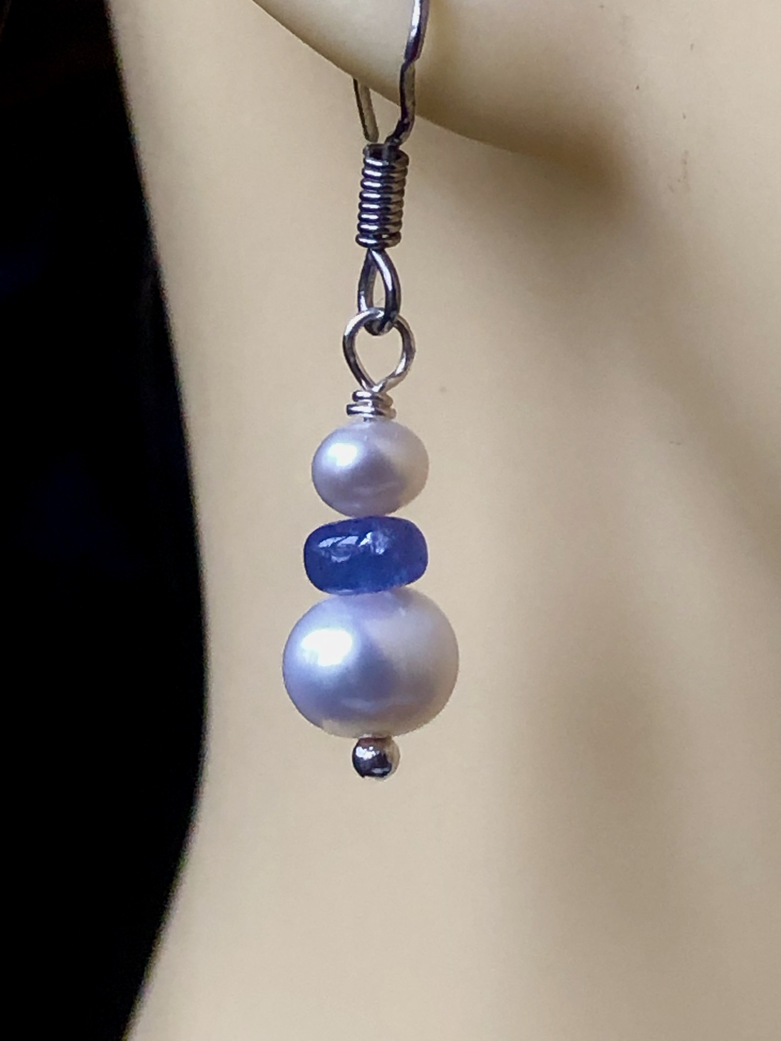 Tanzanite and Pearl Earrings - Image 2