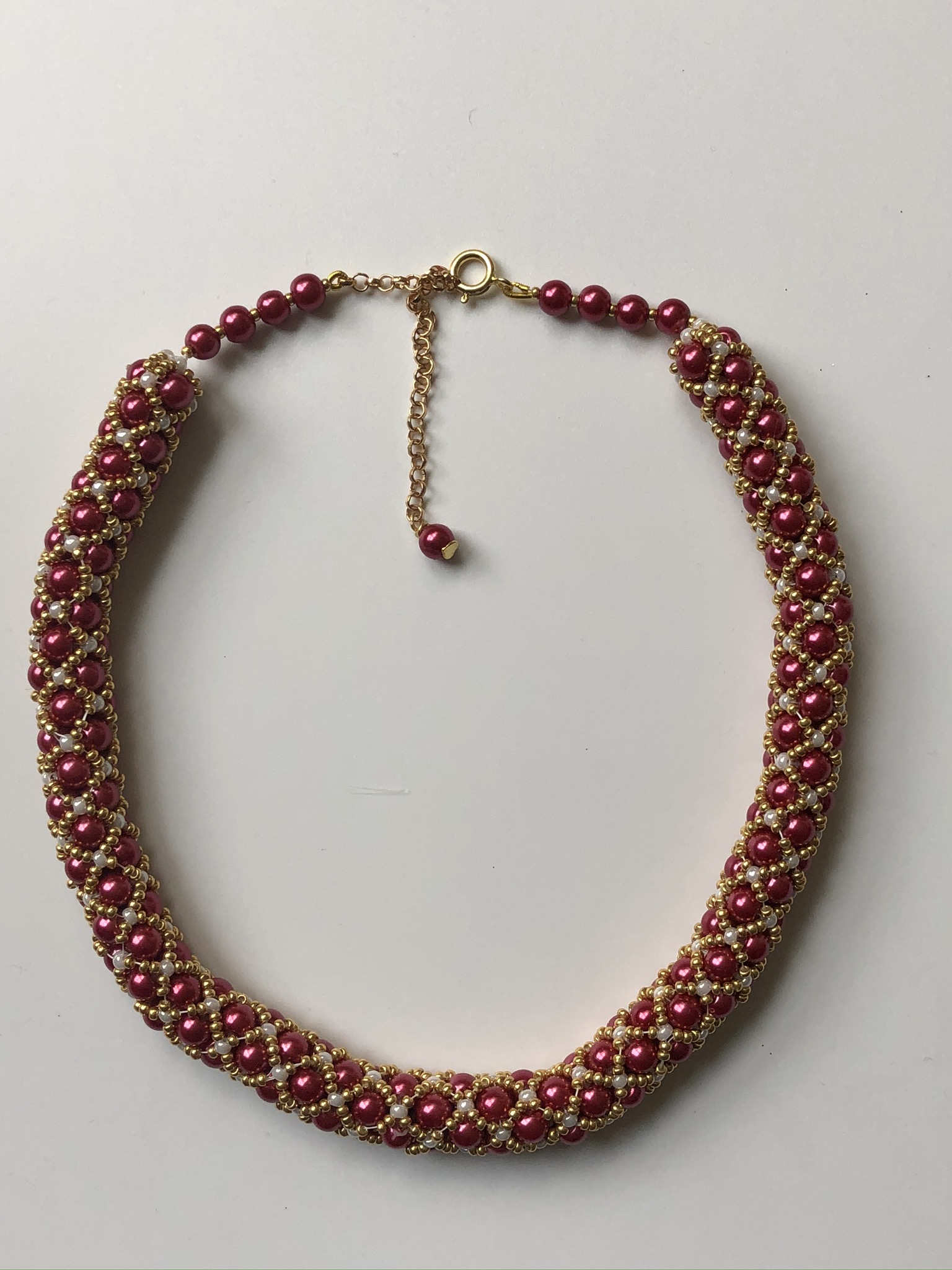 Kiss Kross Reddish-Pink Shell Pearl and Seed Bead Necklace - Image 2