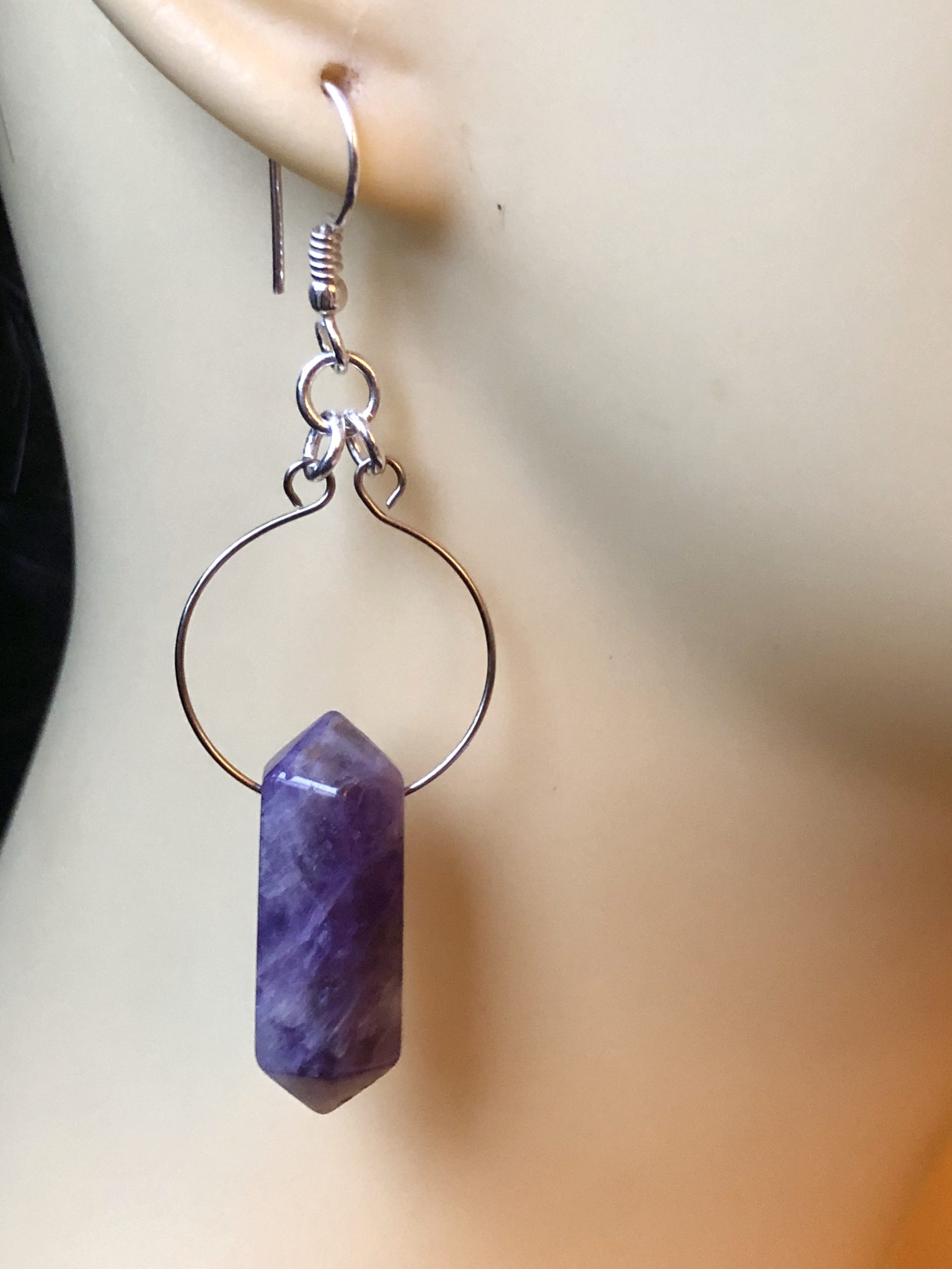 Triple Amethyst Pencils and Silver Bead Memory Wire Necklace - Image 4