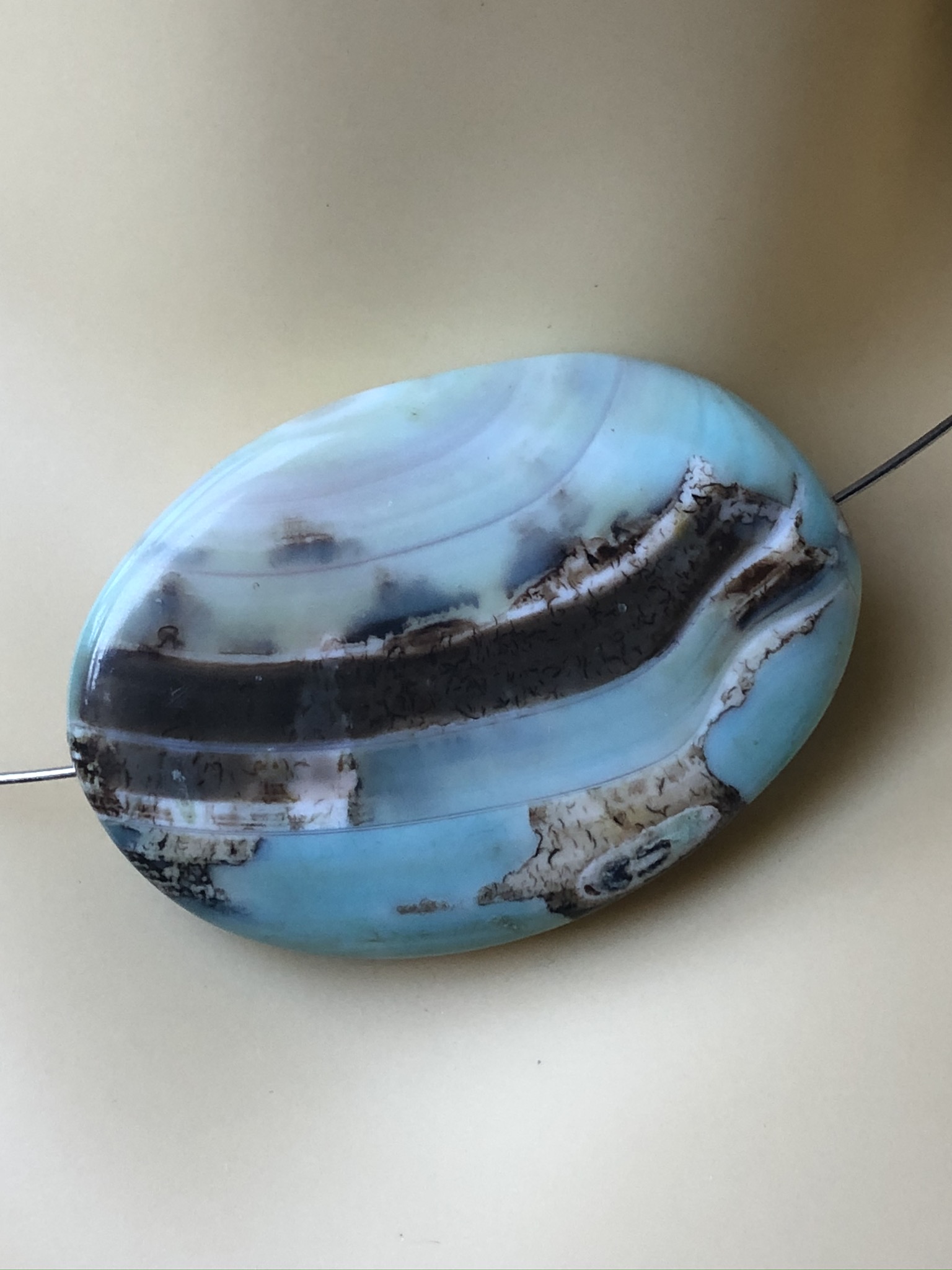 Agate Memory Wire Necklace - Image 4