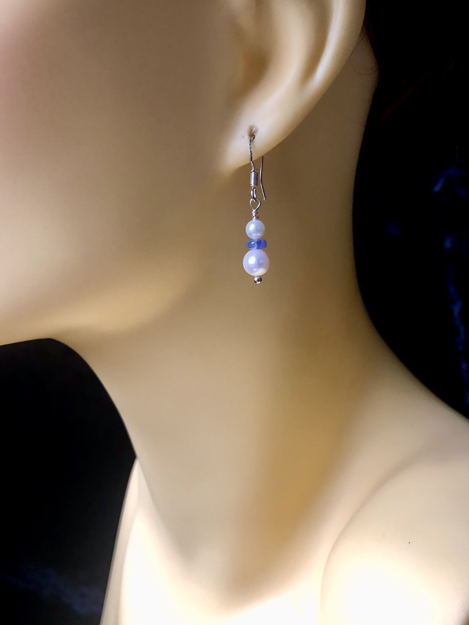 Tanzanite and Pearl Necklace - Image 4