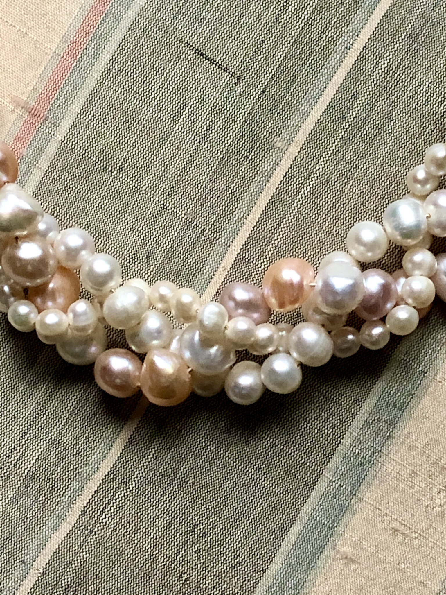 Plaited Freshwater Pearl Necklace - Image 3