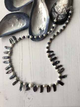 Image for Peacock Biwa and black and white necklace 1