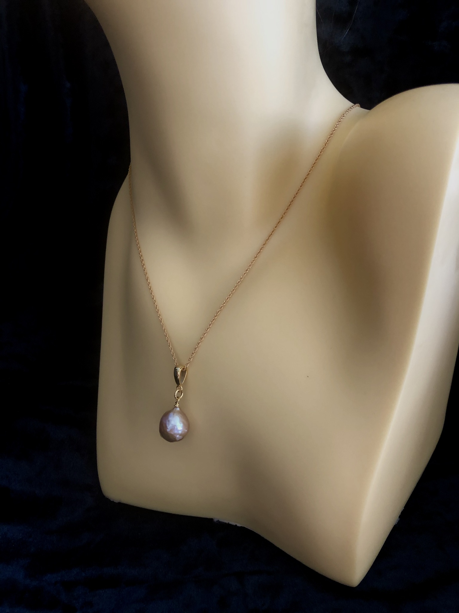 Image for metallic gold freshwater pearl pendant 3