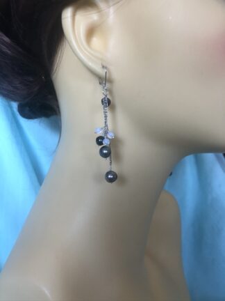 Image for moonstone and pearl earrings 1