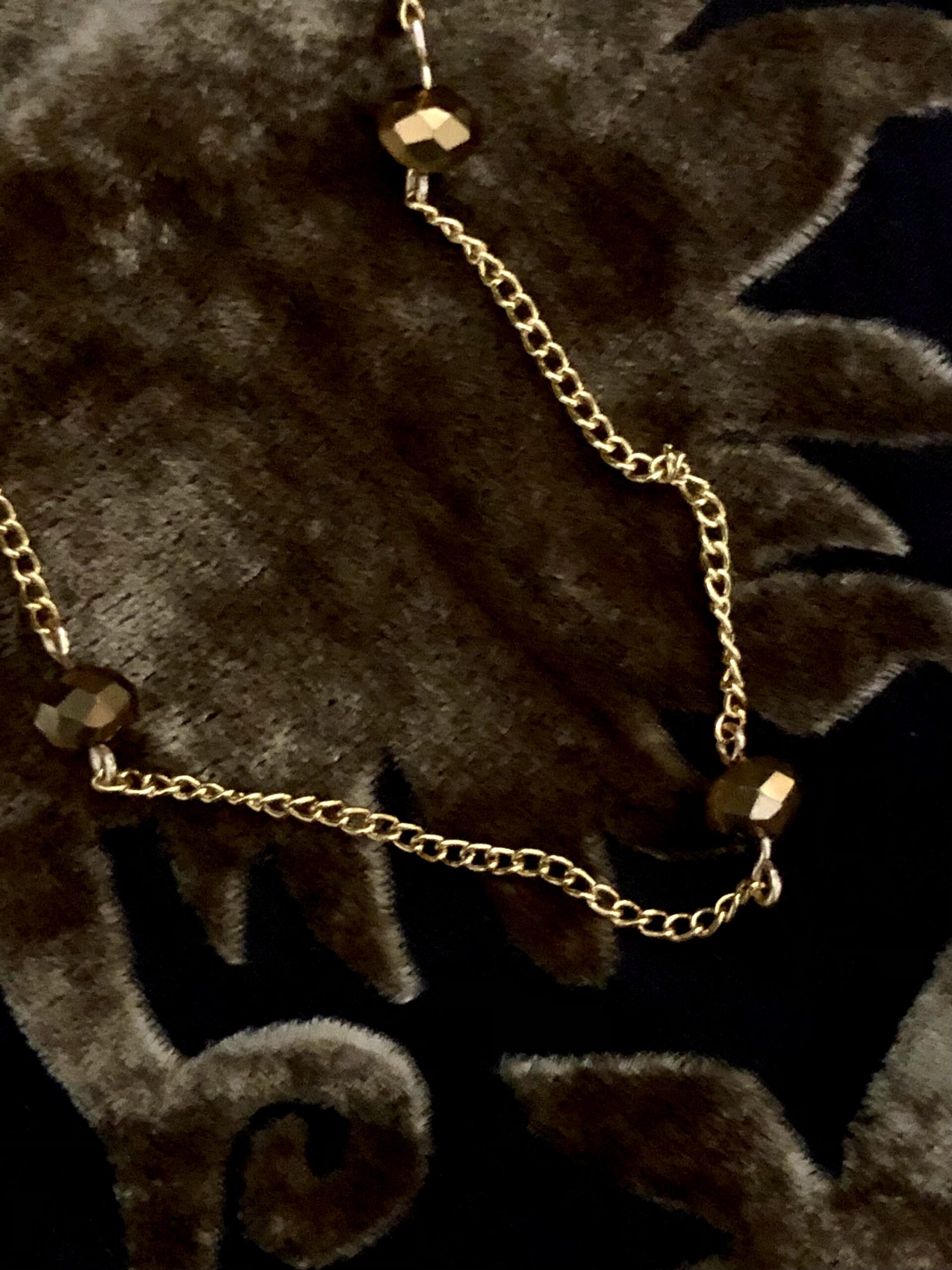 Image for Gold bead and chain necklace 4