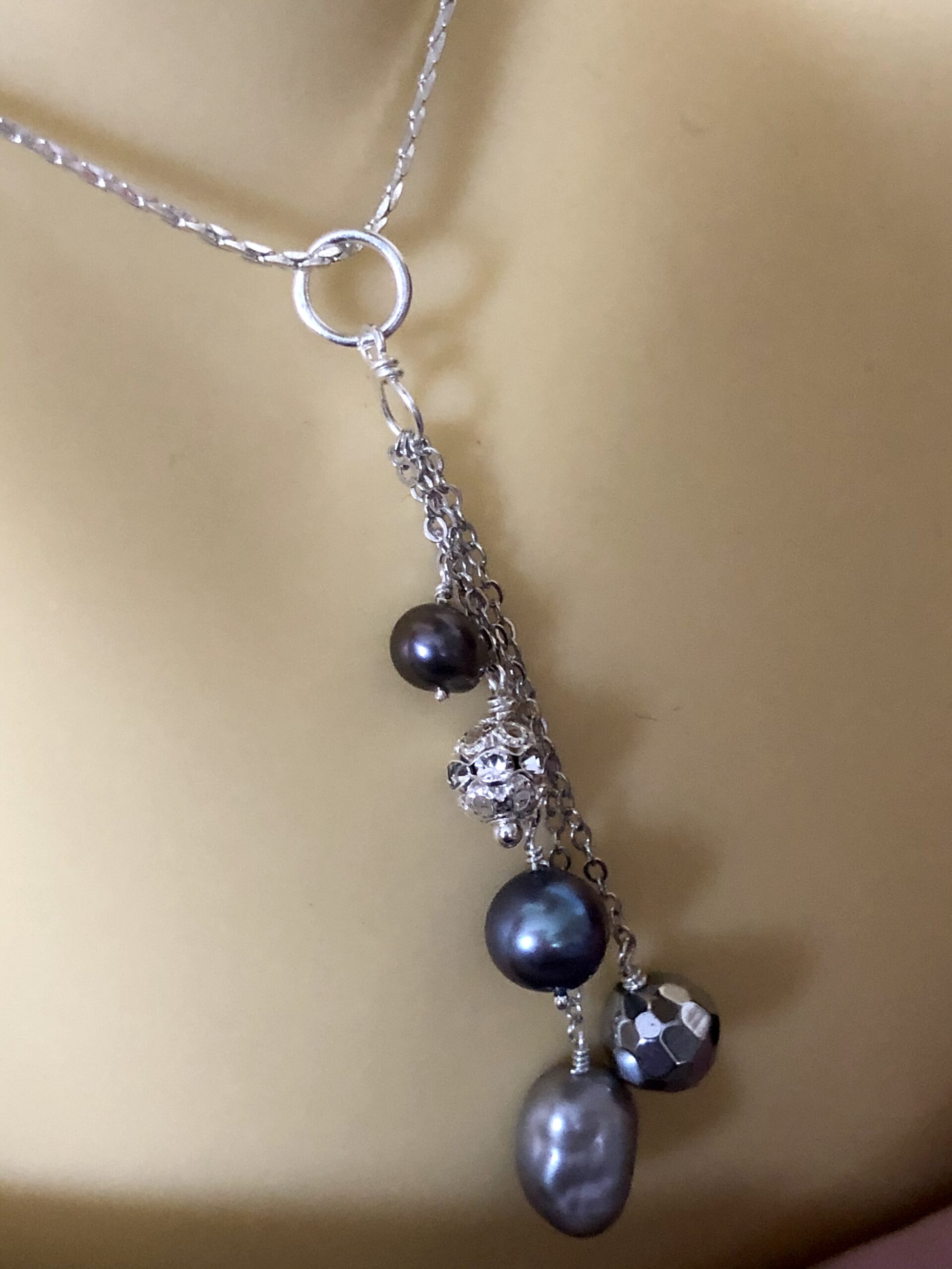 Image for Silvery Waterfall Pendant 2