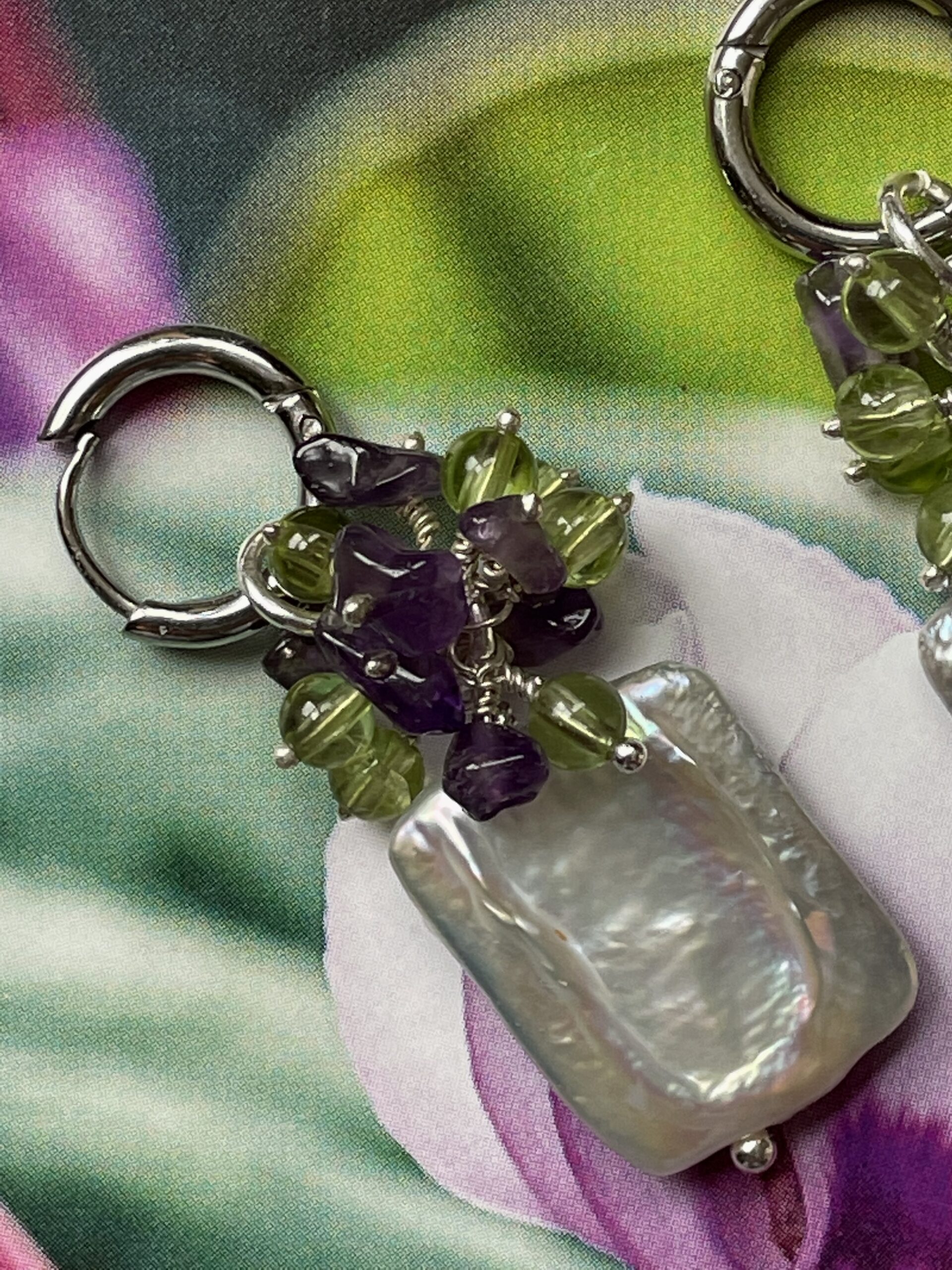 Image for Pearl, amethyst and peridot droplet earrings 7