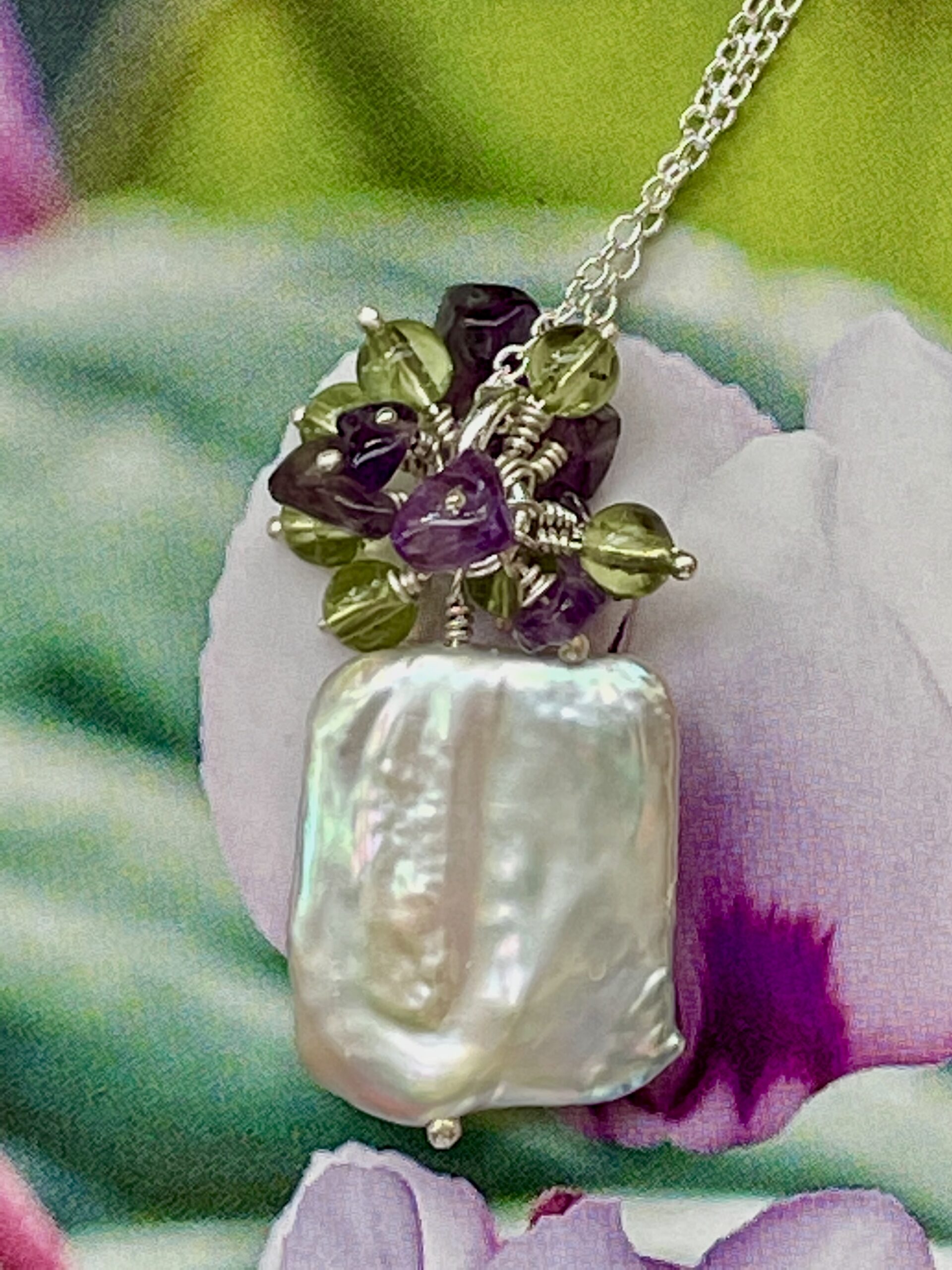 Image for Pearl, amethyst and peridot droplets pendant 1